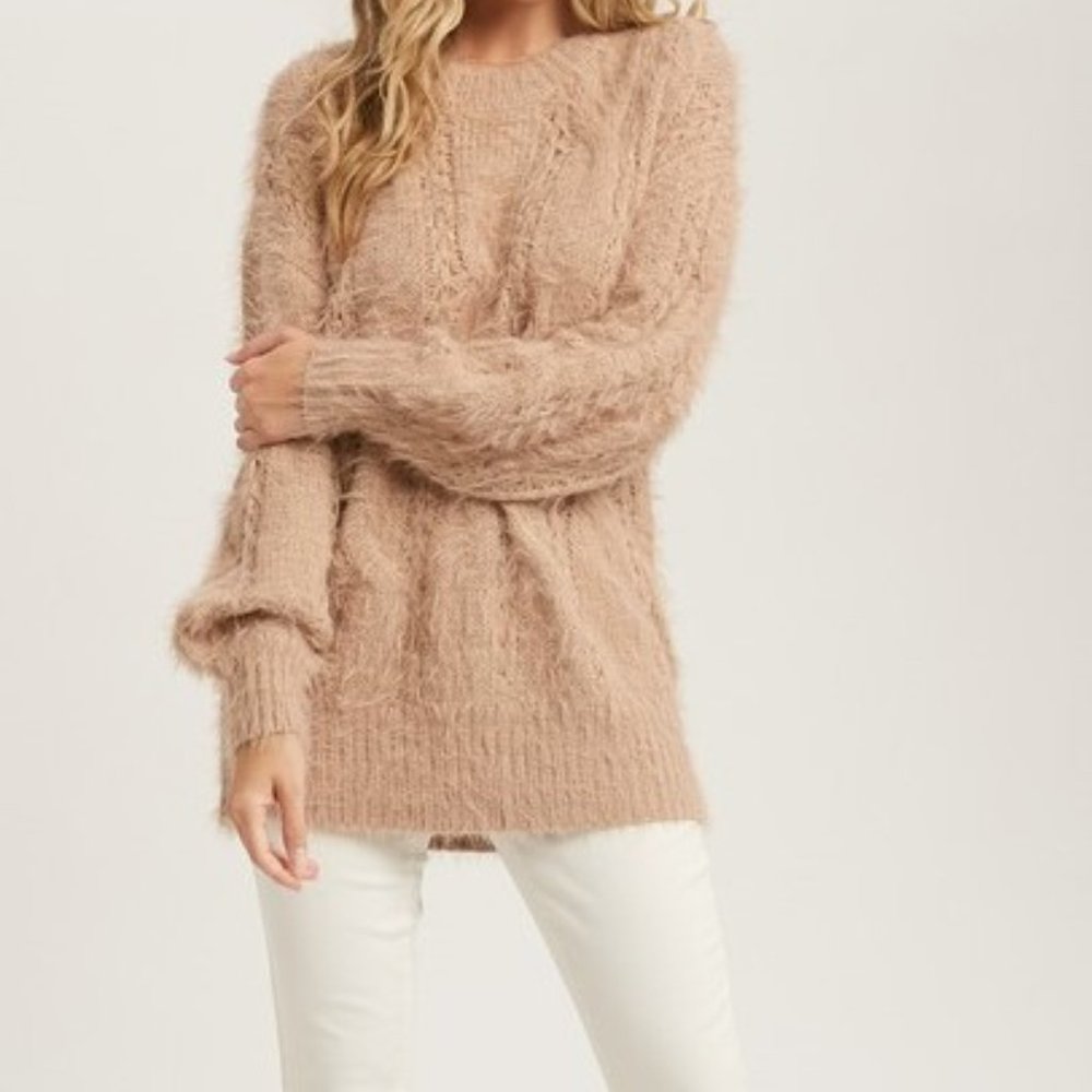 Soft Eyelash Luxe Fuzzy Relaxed Fit Cable Knit Sweater in Almond Latte